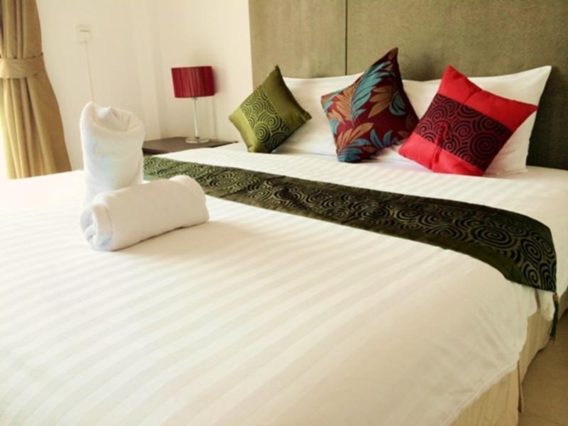 BGW Phuket Hostel Patong Exterior foto