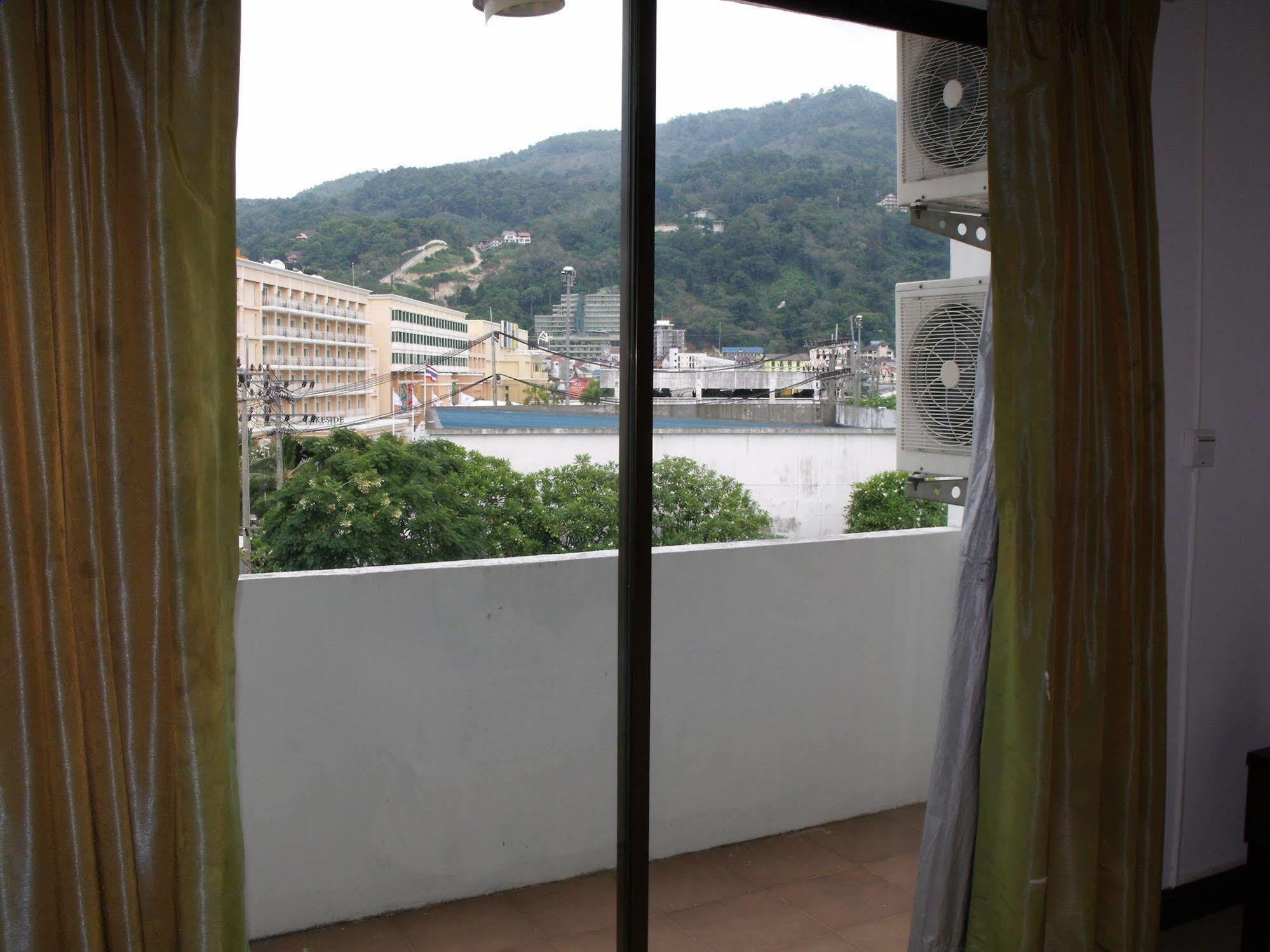 BGW Phuket Hostel Patong Exterior foto