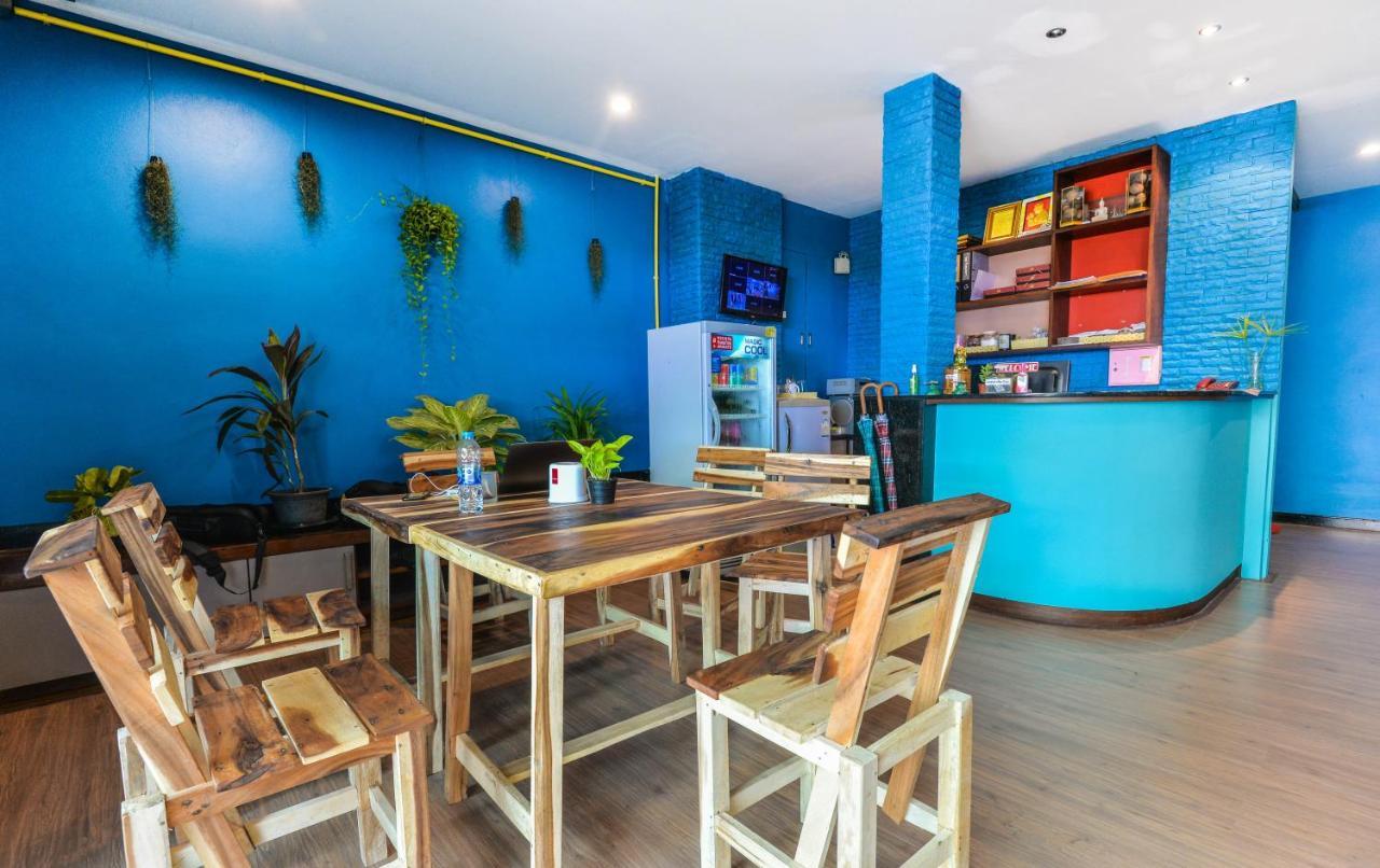 BGW Phuket Hostel Patong Exterior foto