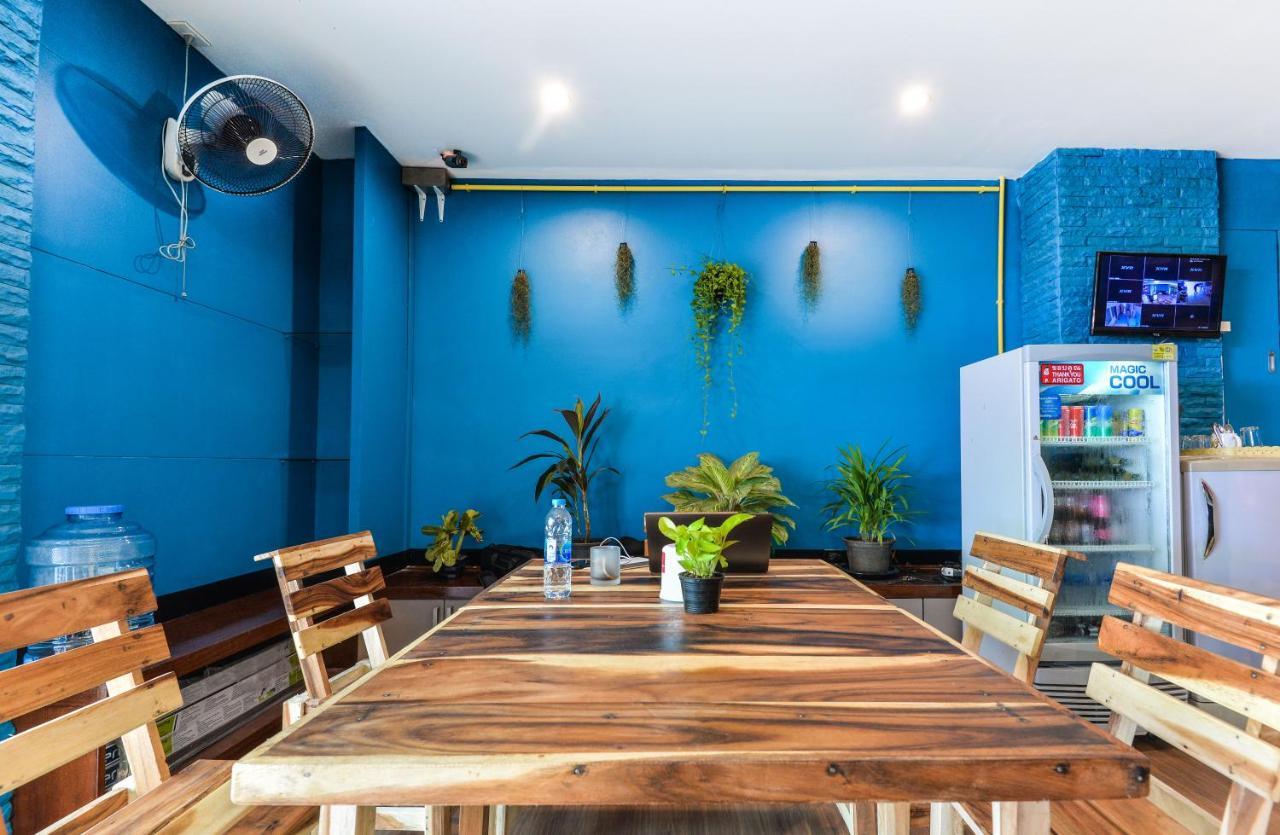 BGW Phuket Hostel Patong Exterior foto