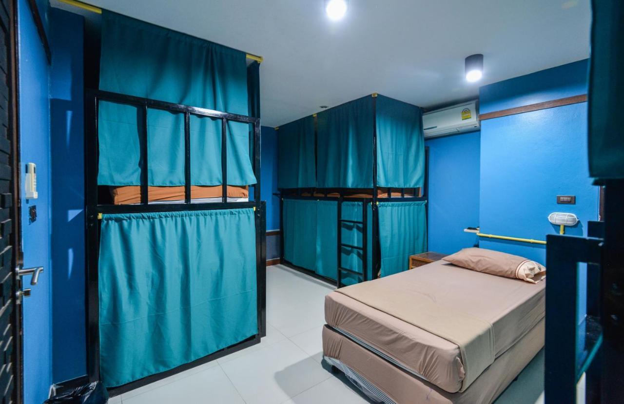 BGW Phuket Hostel Patong Exterior foto