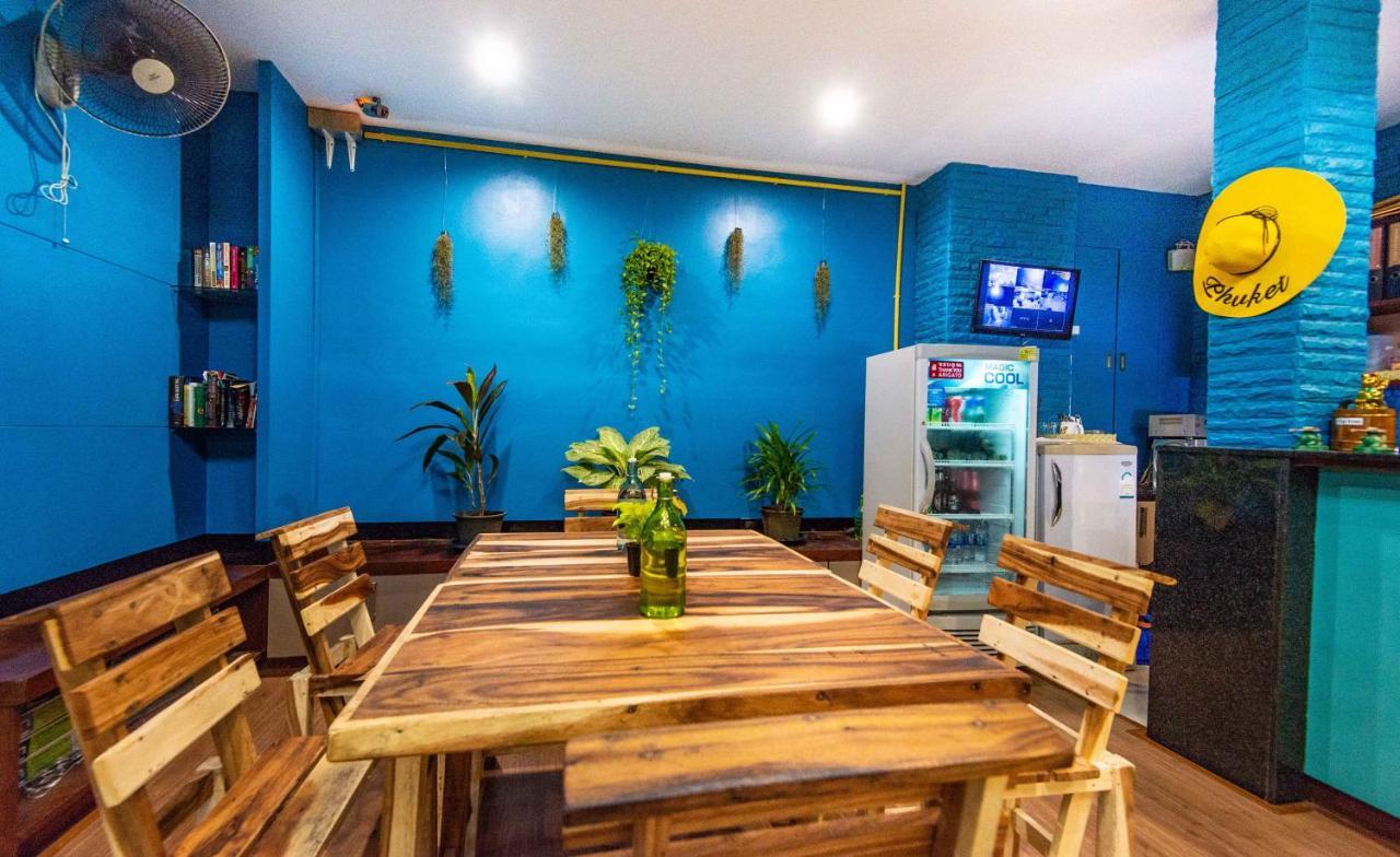 BGW Phuket Hostel Patong Exterior foto